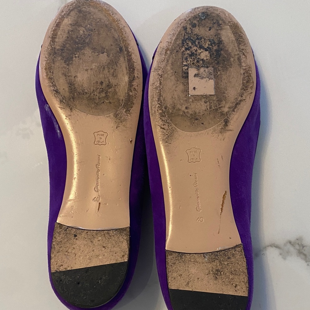 Gianvito Rossi Vibrant Purple Flats - Picture 3 of 4